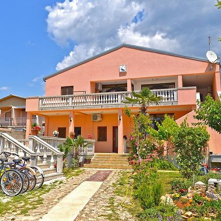 Apartments Blue 324 Medulin Bagian luar foto